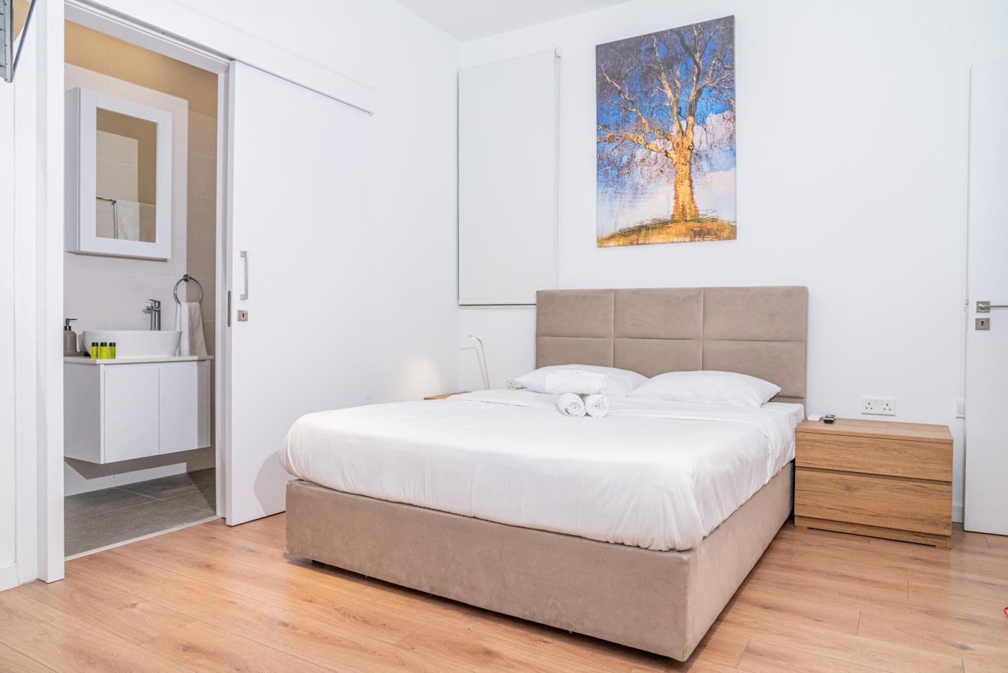 Venus Apartment Larnaca Eksteriør billede